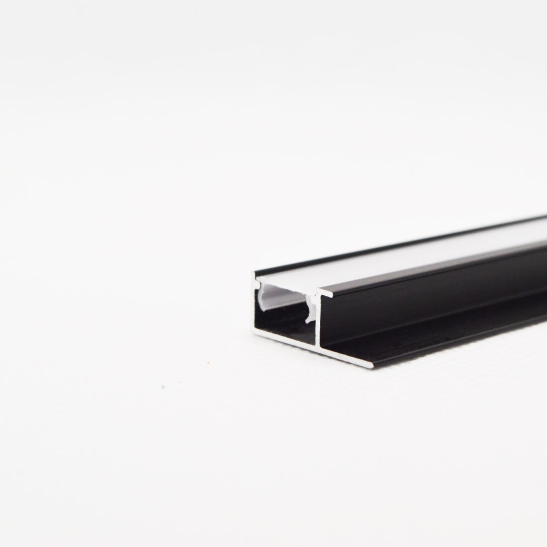 Профиль BAMSTEK-5510-Black